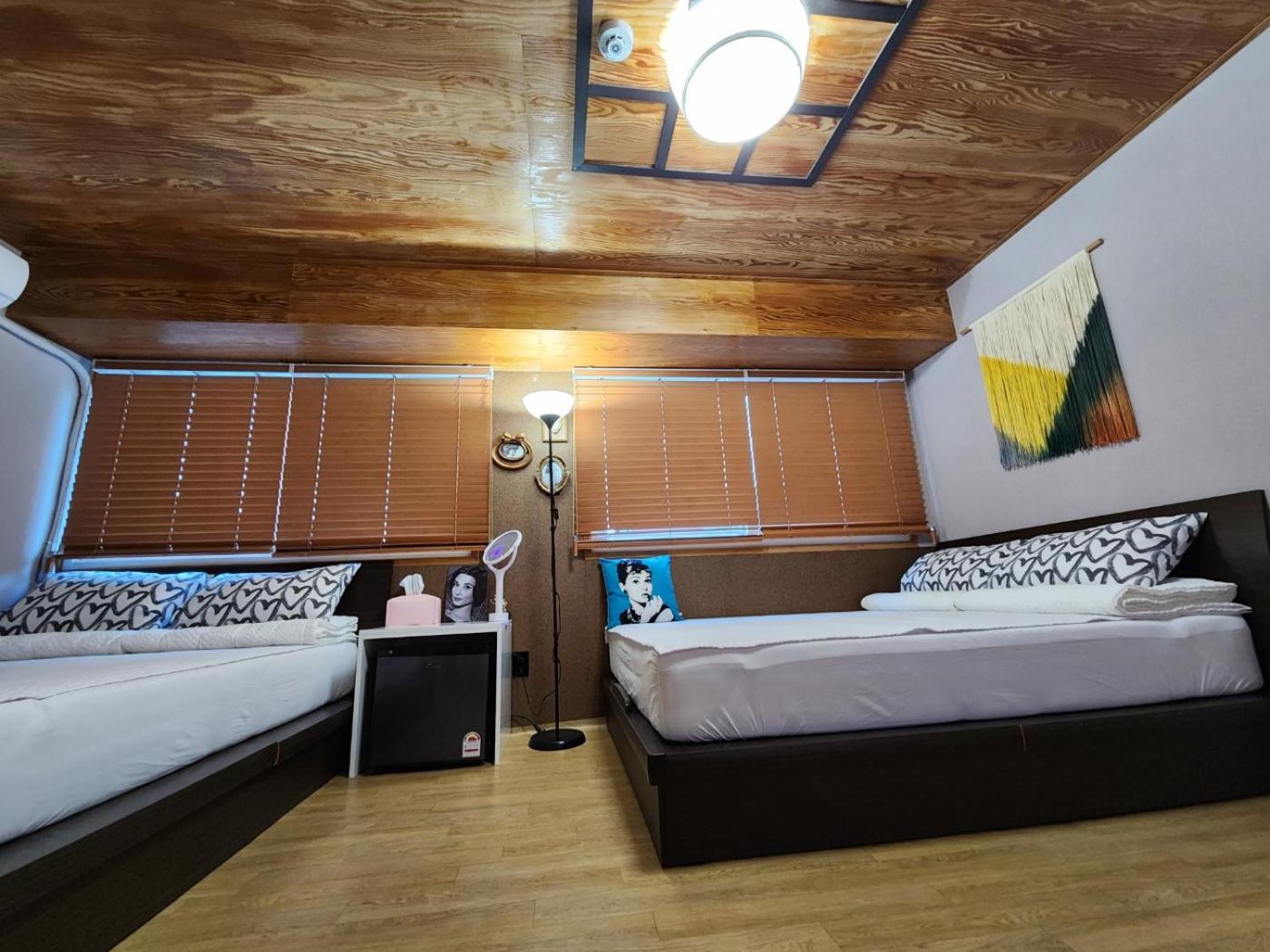 Leehakjang Guesthouse Mokpo Exteriör bild