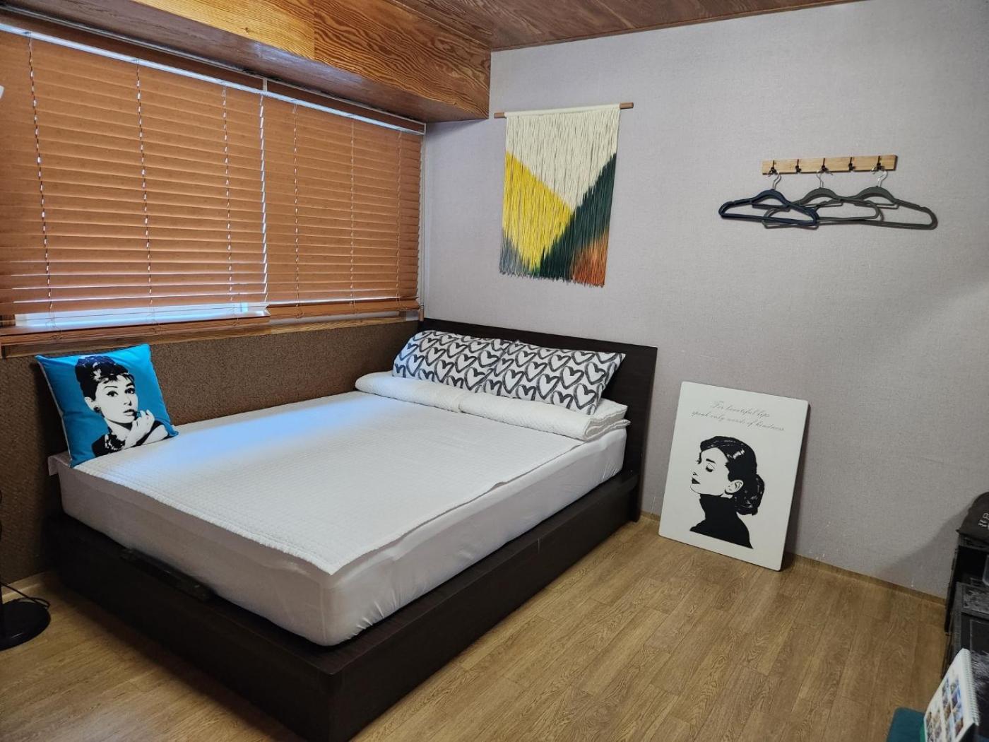 Leehakjang Guesthouse Mokpo Exteriör bild
