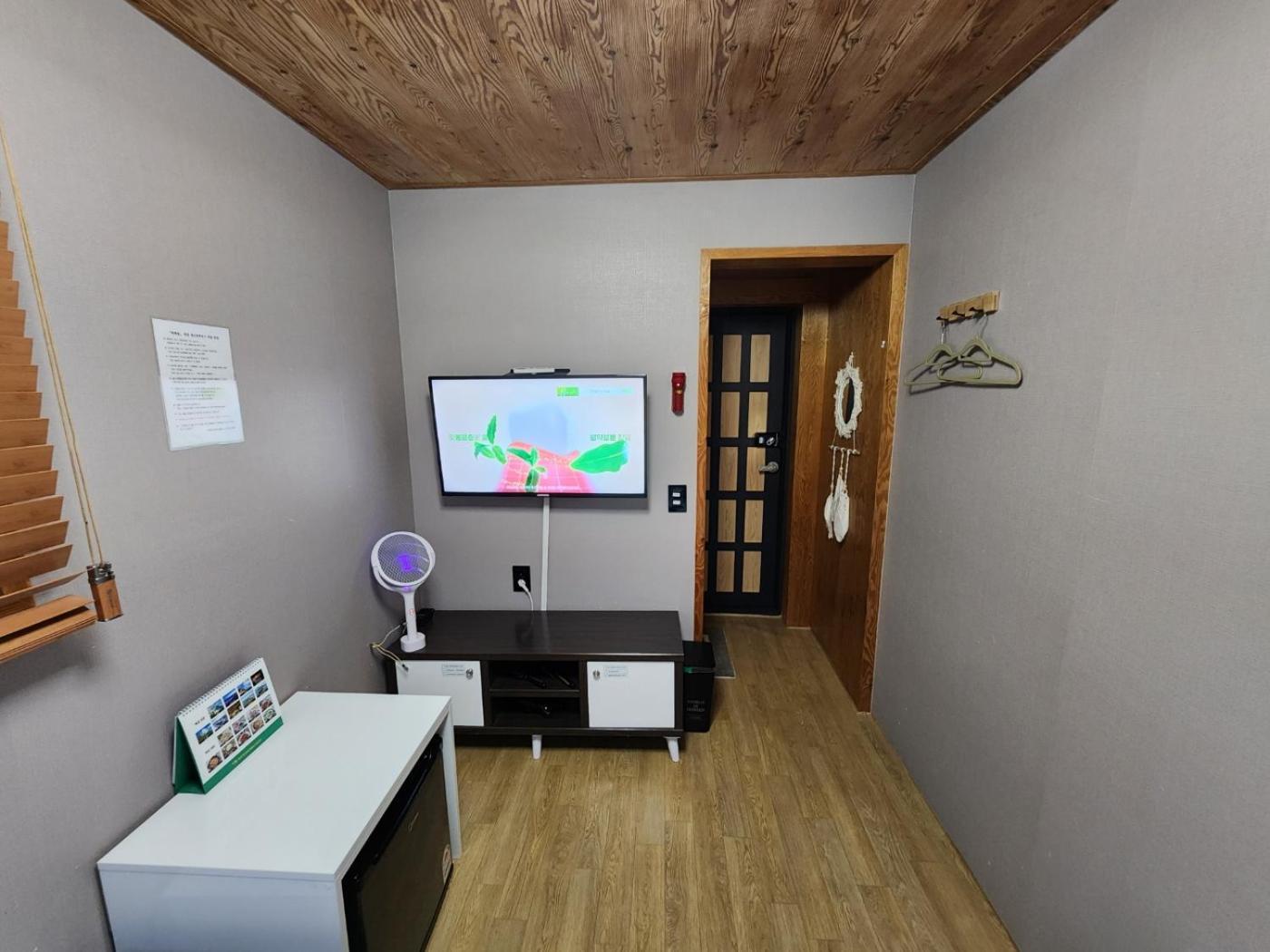 Leehakjang Guesthouse Mokpo Exteriör bild